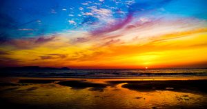 夕暮れの海